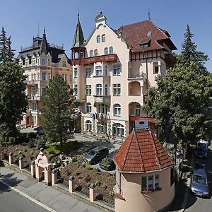 Lazensky Hotel Villa Smetana